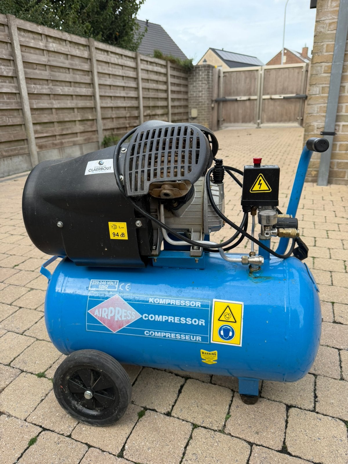 Airpress compressor te koop, Doe-het-zelf en Bouw, Ophalen, Gebruikt