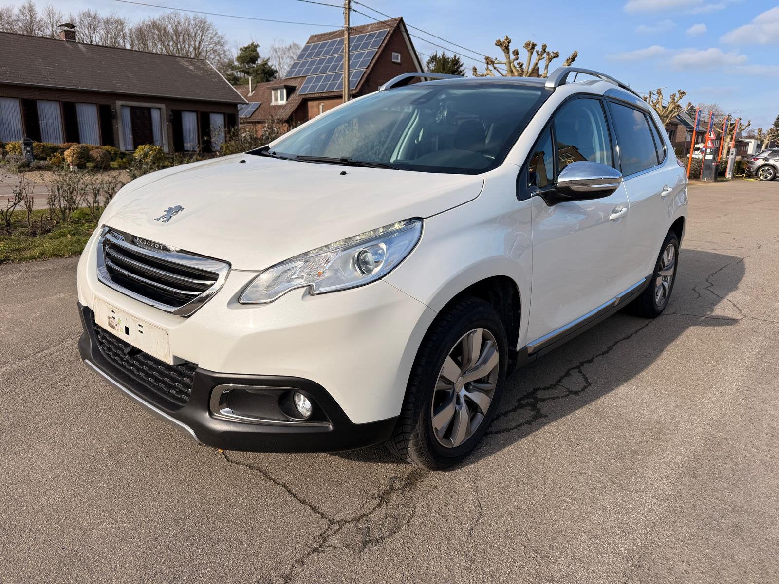 (Keuring) Peugeot 2008 1.2i *26.500 kms* | TOP! Onderhouden!, Bedrijf, Handgeschakeld, Achteruitrijcamera, Te koop
