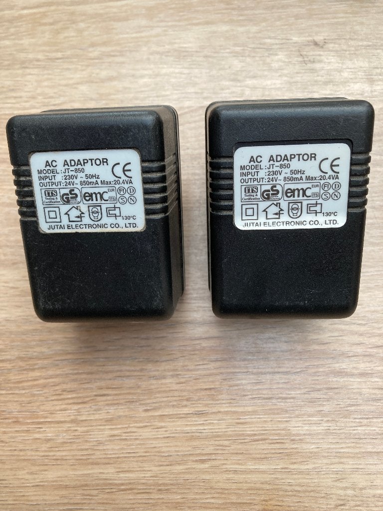 AC Adaptor, Ophalen of Verzenden