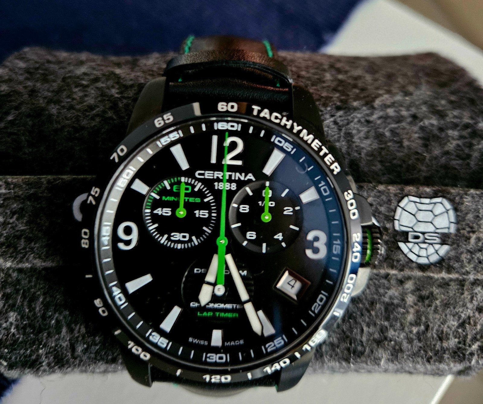 CERTINA DS PODIUM CHRONOGRAPH LAP TIMER Racing Édition, Bijoux, Sacs & Beauté, Neuf, Étanche, Certina, Enlèvement