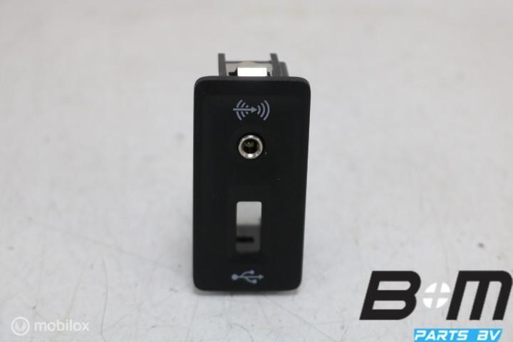 AUX/USB aansluitingen Porsche Panamera 4 hybrid ST 5Q0035724, Auto diversen, Autoradio's, Gebruikt