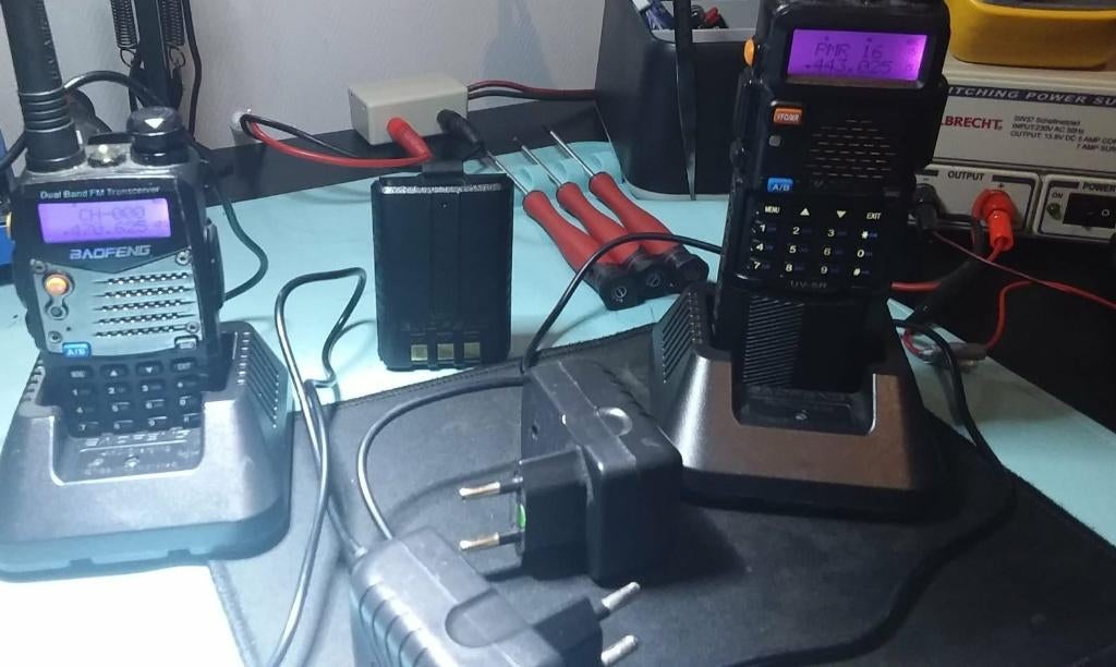 radio, Telecommunicatie, Ophalen of Verzenden, Zo goed als nieuw, Zender en Ontvanger