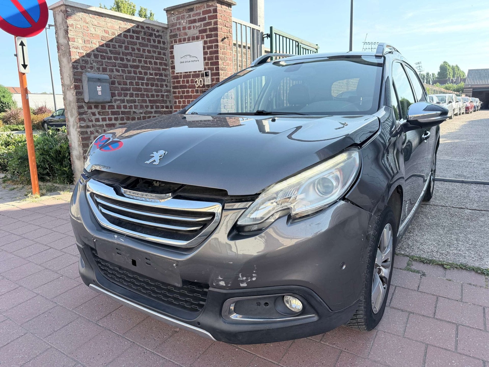 Peugeot 2008 1.2 I EDITION ALLURE | Navi| Cruise | Leder Zoe, Auto's, Peugeot, Gebruikt, Zwart, 1199 cc, 3 cilinders
