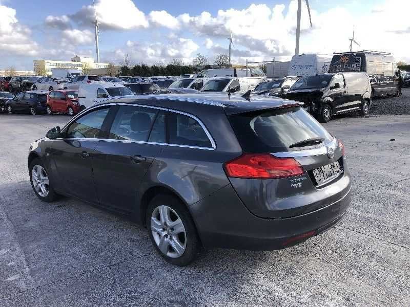 Opel - 2012 - Insignia Sports Tourer - 2.0 CDTI EcoFlex - Vo, Achat, Entreprise, Boîte manuelle, Autre carrosserie