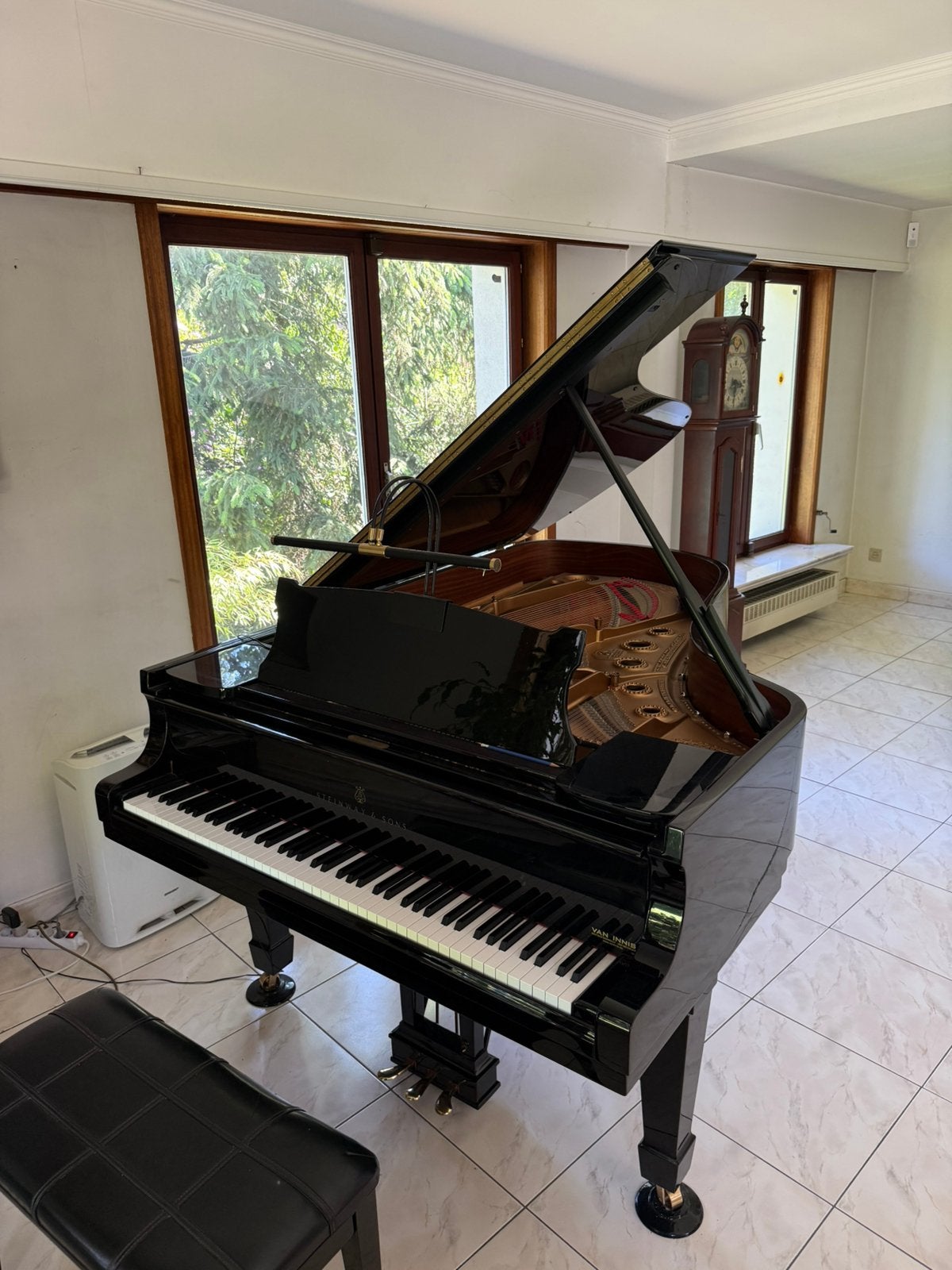 Steinway B 211 Vleugel uit 1892 Hoogglans Zwart, Ophalen, Zwart, Zo goed als nieuw, Hoogglans