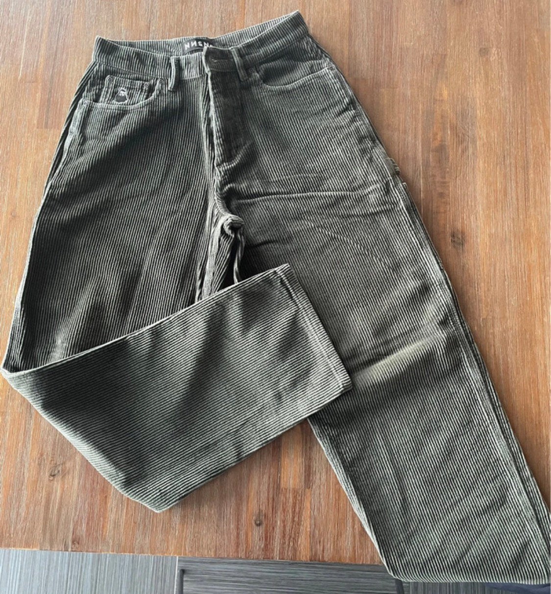 Skatebroek NNSNS - Bigfoot - maat 26/30, Enfants & Bébés, Enlèvement, Utilisé
