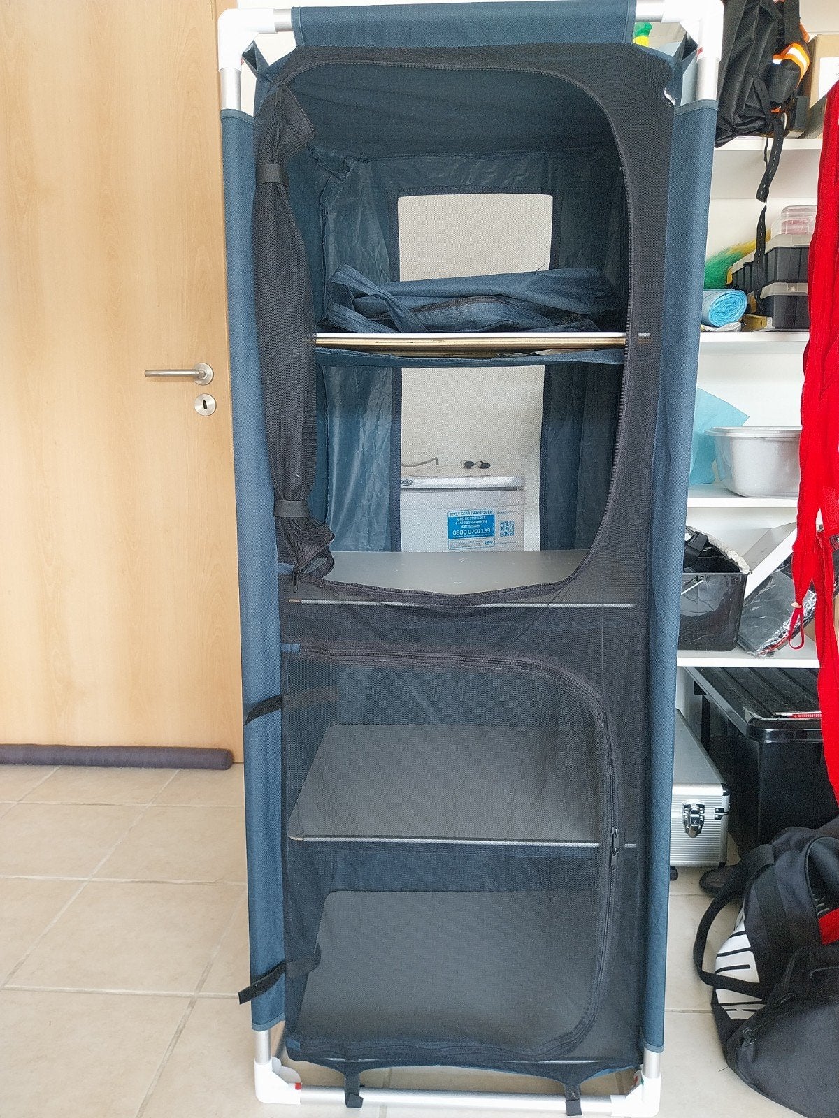 Demonteerbare kast voor in de voortent, Caravans en Kamperen, Ophalen