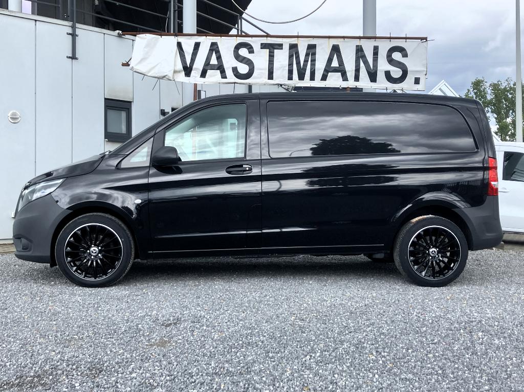 Mercedes-Benz Vito 114 26666€+BTW Automaat  Camera / A1 Kort, Auto's, 4 deurs, Achterwielaandrijving, 1951 cc, 4 cilinders