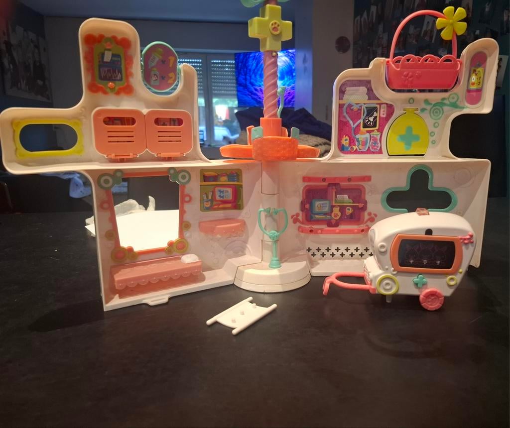Little petshop ziekenhuis, Ophalen