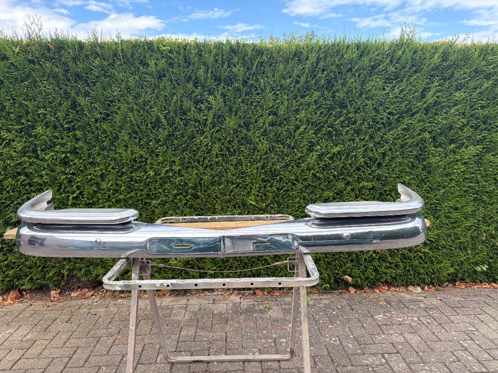 Bumpers Mercedes W111 Heckflosse, Ophalen, Voor, Mercedes-Benz, Bumper
