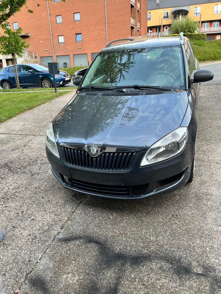 Skoda fabia 1200cc tdi euros 5, Euro 5, Achat, Boîte manuelle, Autres couleurs