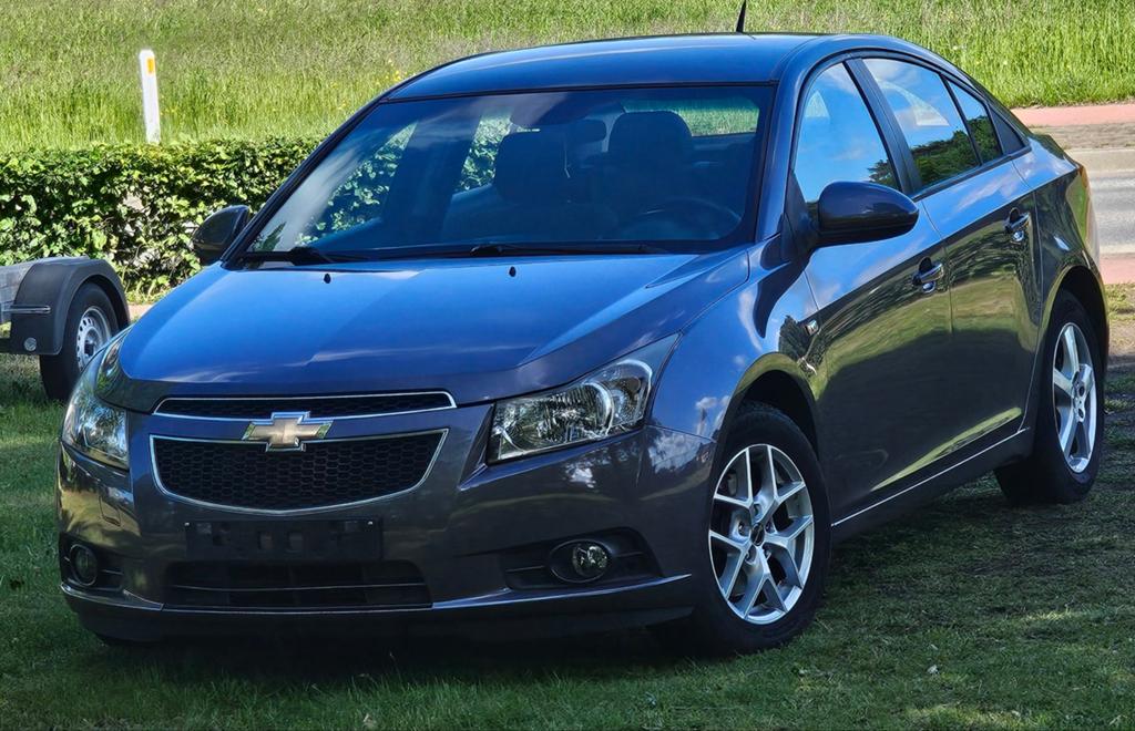 Chevrolet cruze 2.0 crdi bj 2013 (airco) 105000 km gekeurd, Auto's, Chevrolet, Particulier, Te koop, Cruze