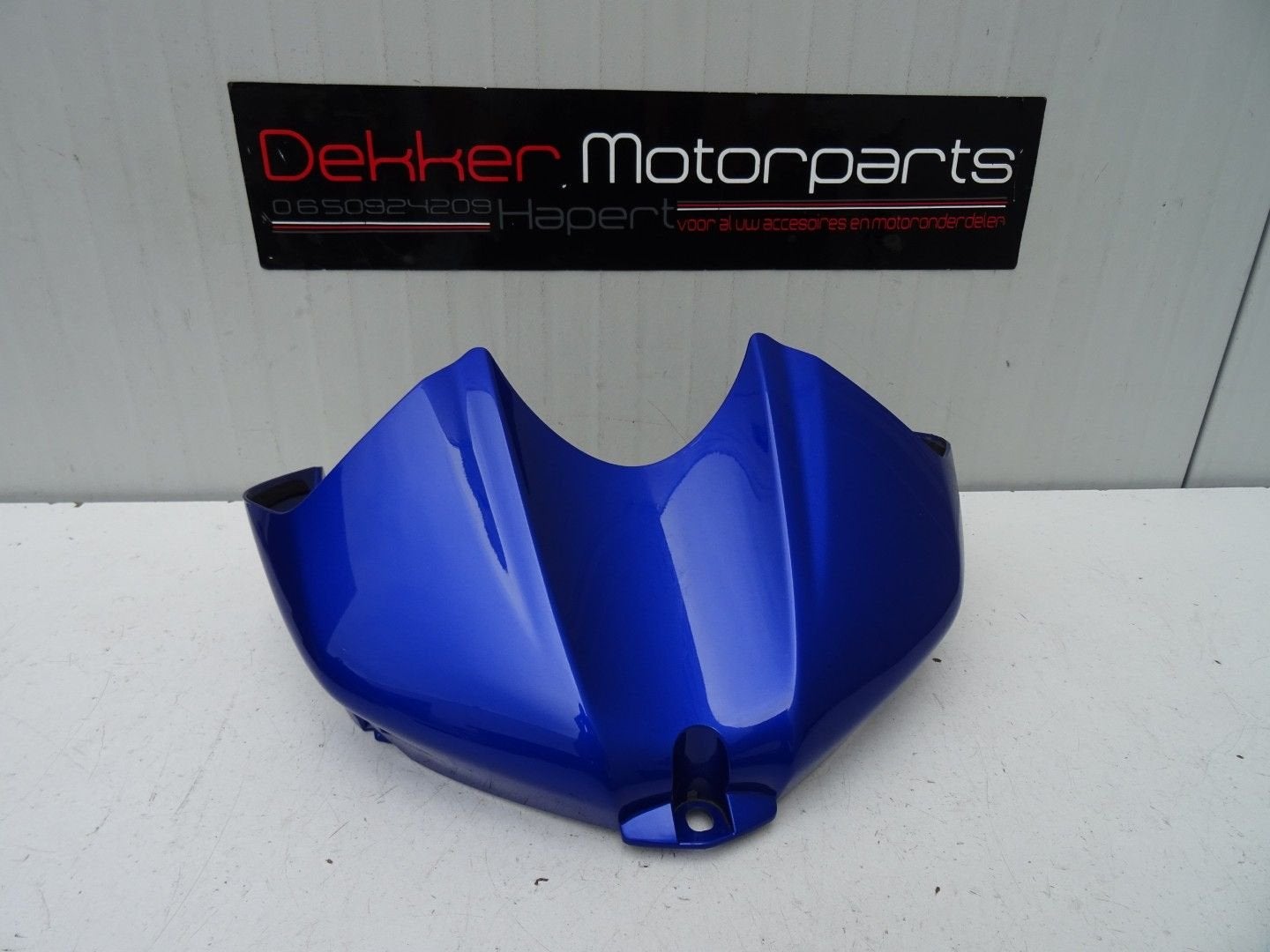 Voorste Tankkap / Tank cover Yamaha YZF R6 2006-2007 RJ11, Motoren, Gebruikt, -, -, Ophalen of Verzenden