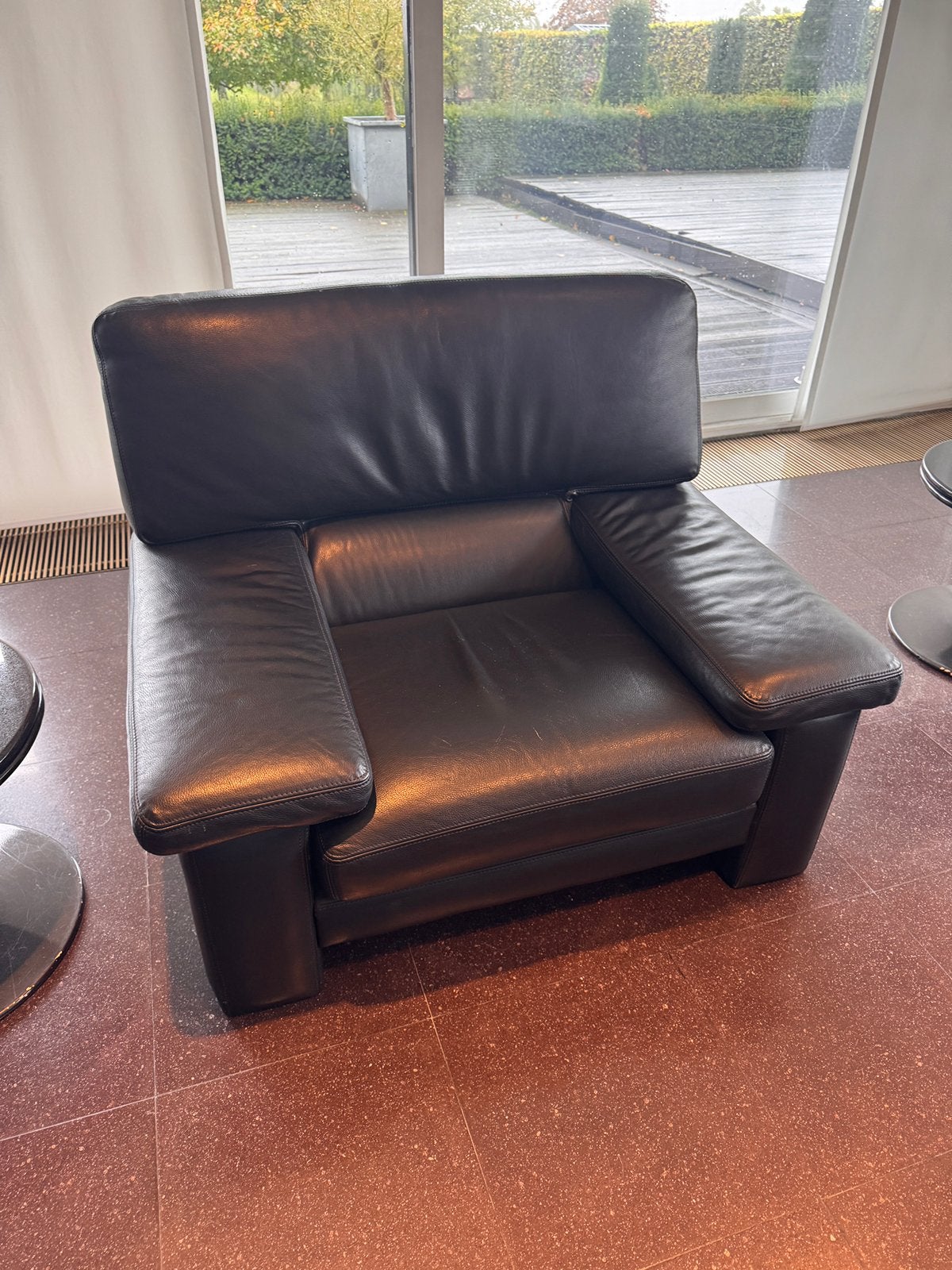 3 zwarte lederen zetels (3x eenpersoons), Maison & Meubles, Moins de 75 cm, Moins de 150 cm, Banc droit, Une personne
