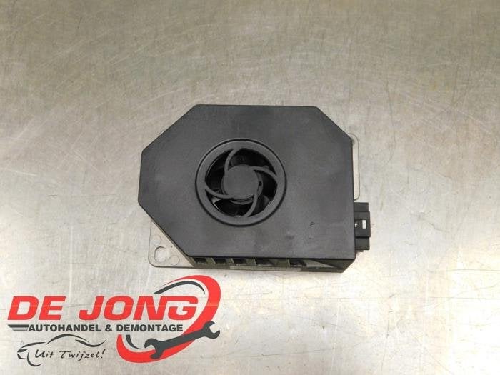 Amplificateur radio d'un Mercedes GLK-Klasse, 3 mois de garantie, Utilisé, -, -