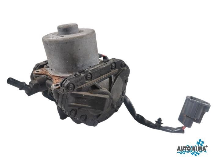 Vacuumpomp Rembekrachtiging van een Volvo V60, Gebruikt, -, -, Ophalen of Verzenden