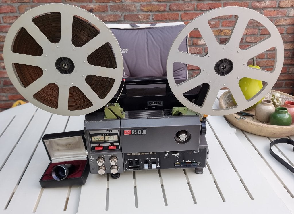 Projecteur ELMO GS-1200 fonctionnant + extra objectif, Enlèvement, 1960 à 1980, Projecteur
