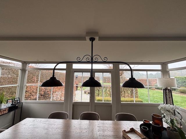 landelijke hanglamp in gebruind koper met 3 lichtpunten, Huis en Inrichting, Lampen | Hanglampen, Ophalen, 50 tot 75 cm, Metaal