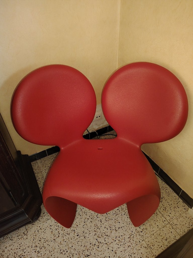 Qeeboo rouge - Fauteuil "Don't F**k the mouse" - Ron Arab, Enfants & Bébés, Enlèvement, Comme neuf, 0 à 13 kg, Autres marques