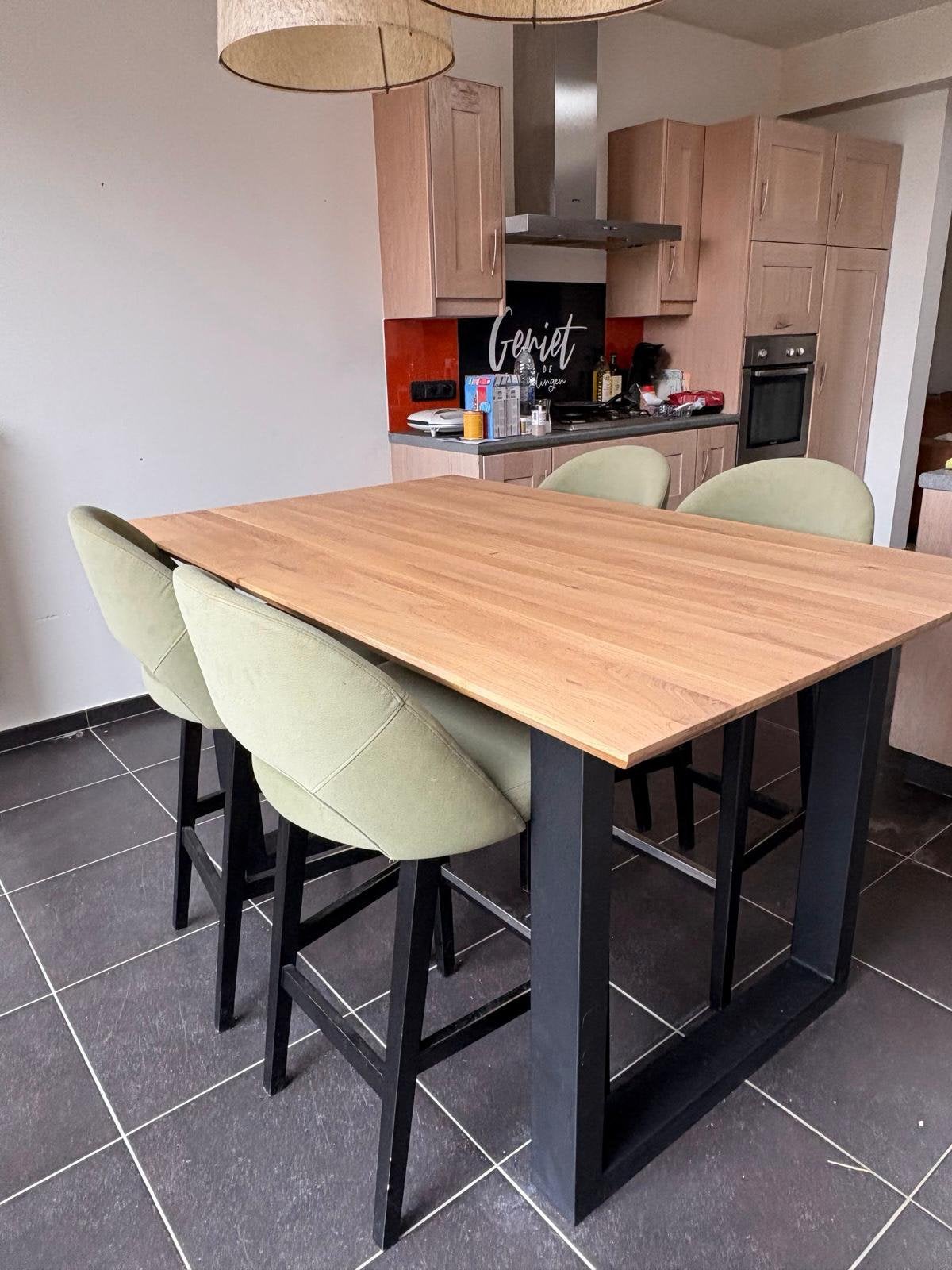 Table robuste avec structure en métal + 6 chaises de bar, Enlèvement, Comme neuf