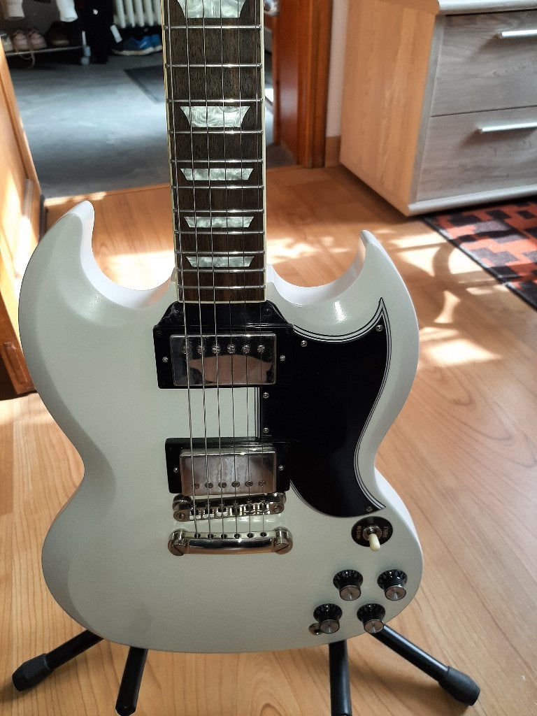 Epiphone 1961 Les Paul SG Standard - aged classic white, Musique & Instruments, Enlèvement, Comme neuf, Solid body, Epiphone