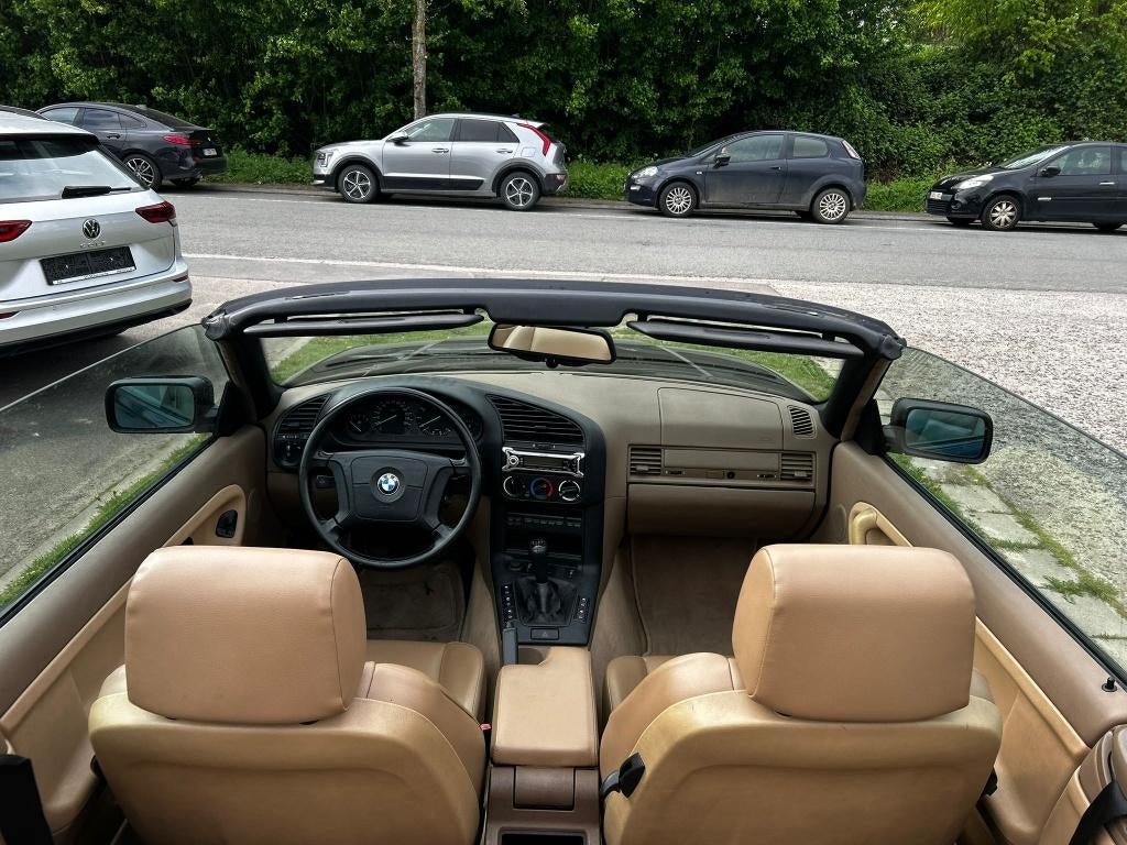 BMW 320i cabriolet, foto 10