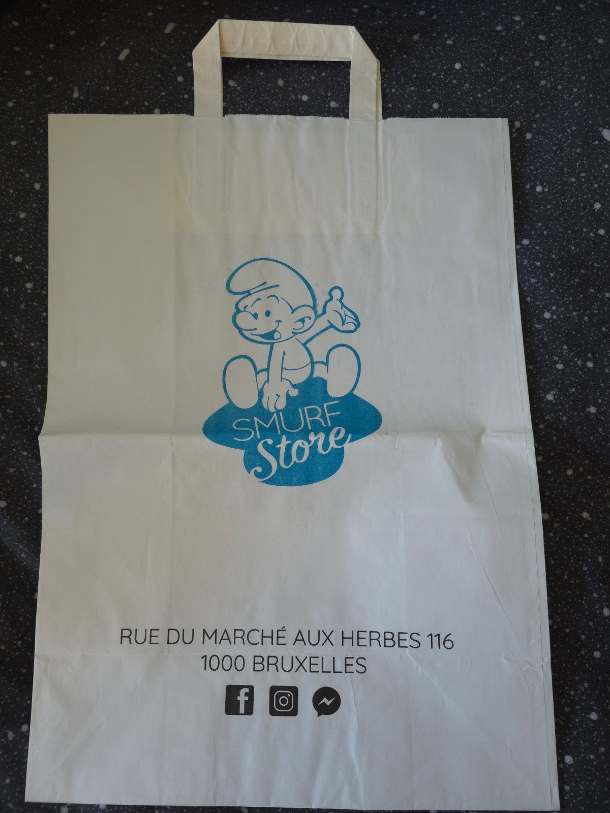 Grand sac en papier Schtroumpf Smurf Store, Verzamelen, Smurfen, Verzenden, Gebruikt, Overige Smurfen, Overige typen