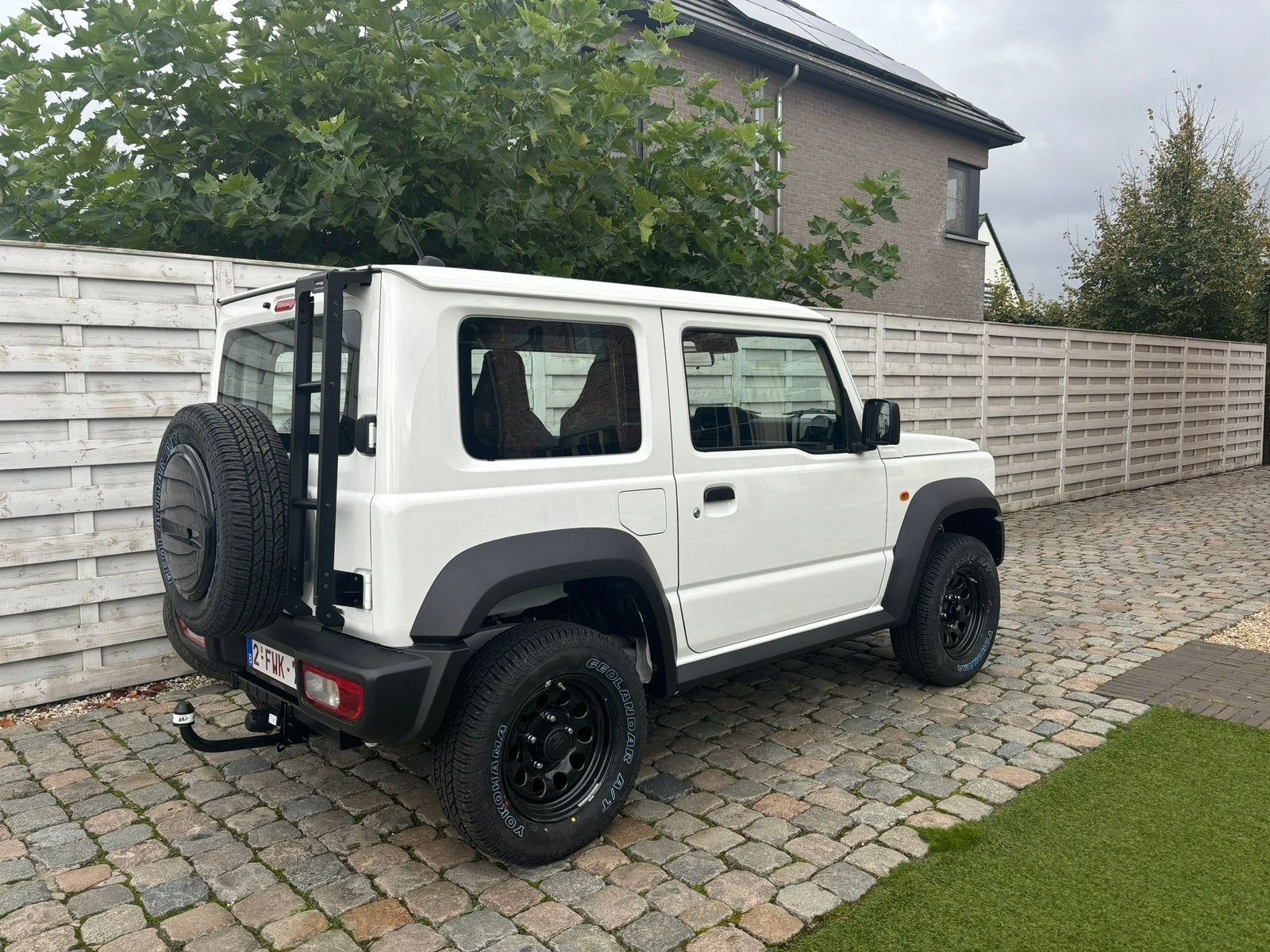 Suzuki jimny, hj, 2024, 30 000 km., Auto's, Euro 6, 4 cilinders, Wit, Bedrijf