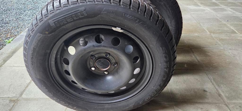 Lot de 4 roues hiver Pirelli Sottozero Fiat 500x comme neuf, Enlèvement, Comme neuf