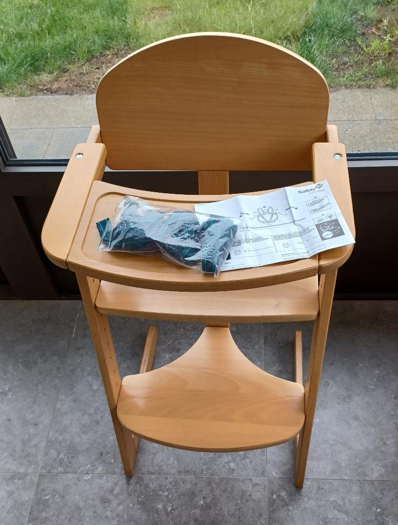 Kinderstoel meegroei met gordel, Ophalen, Zo goed als nieuw, Meegroeistoel, Gordel(s)