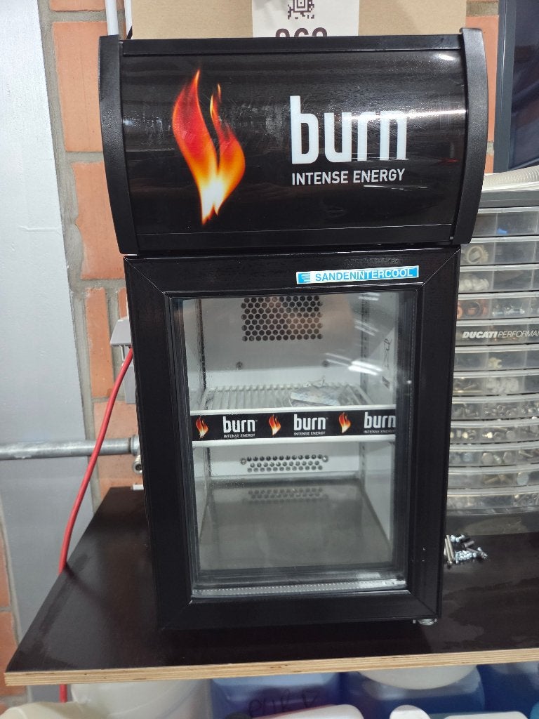 FRIGO BURN NIEUW, Elektronische apparatuur, Koelkasten en IJskasten, Ophalen, Zonder vriesvak, Minder dan 85 cm, Nieuw