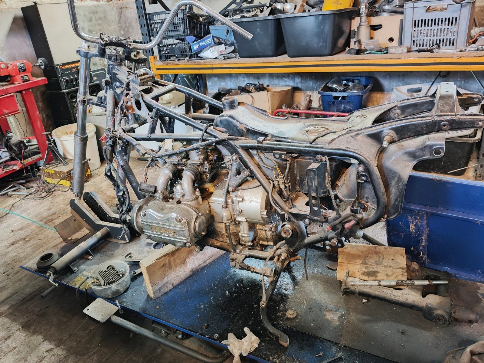 Project Goldwing 1100, Ophalen