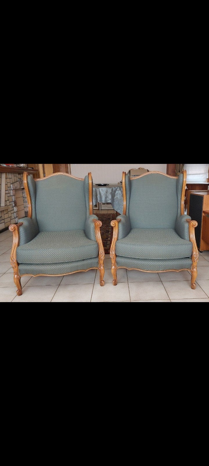 2 klassieke Franse oorfauteuils Louis XV-stijl, Ophalen