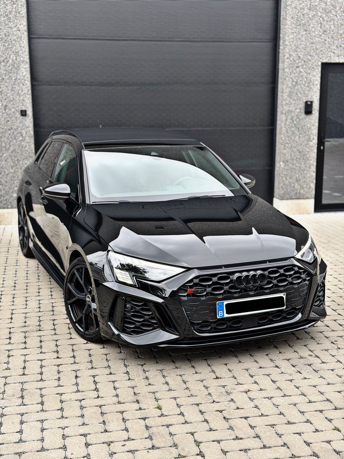 Audi RS3 Sportback/Full Black/Pano/Matrix LED/1J garantie, Auto's, Automaat, Zwart, Zwart, Leder