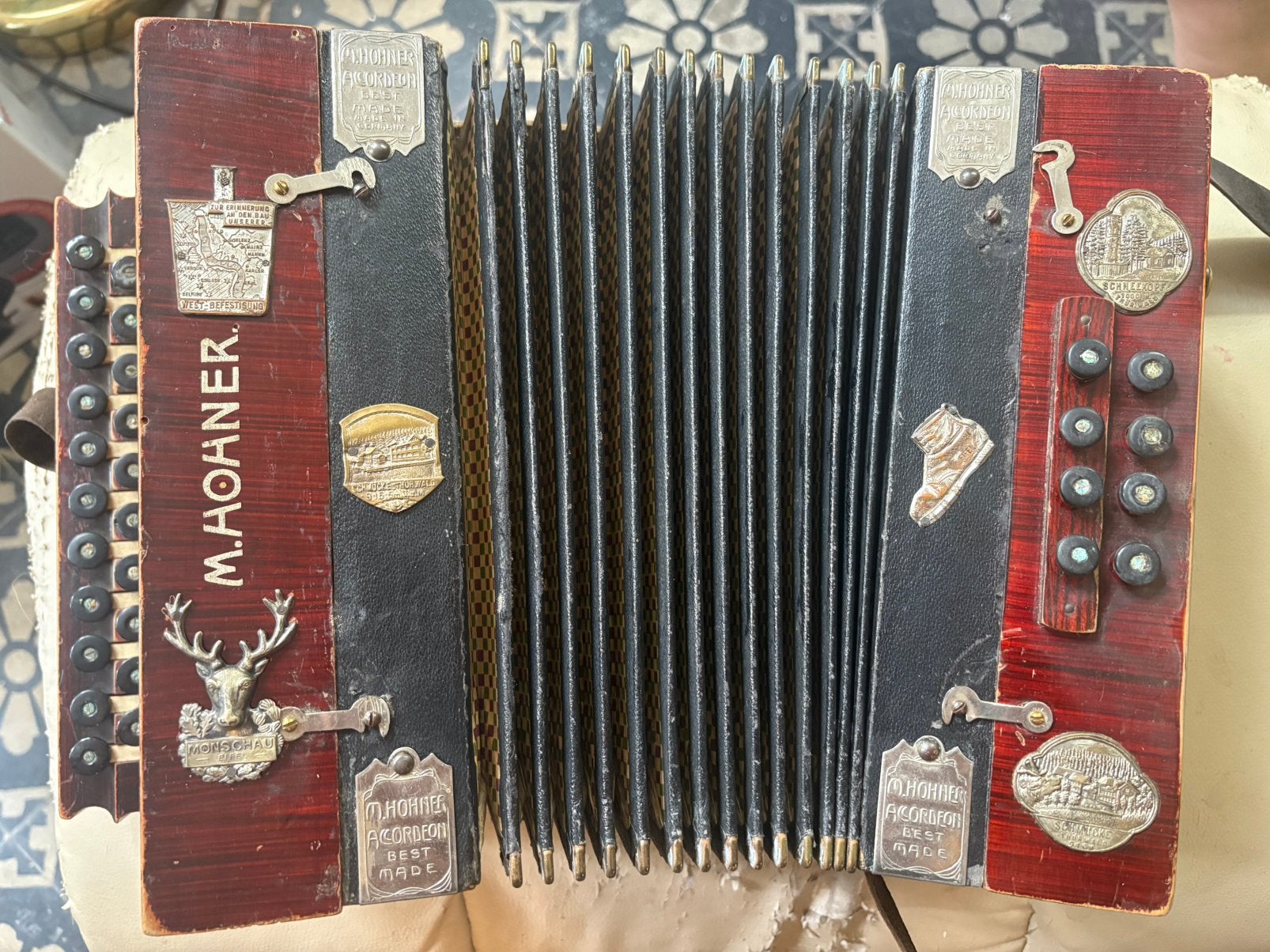 Vintage vintage Duitse Mr. Hohner accordeon, Ophalen, Gebruikt, Met koffer, Toetsaccordeon