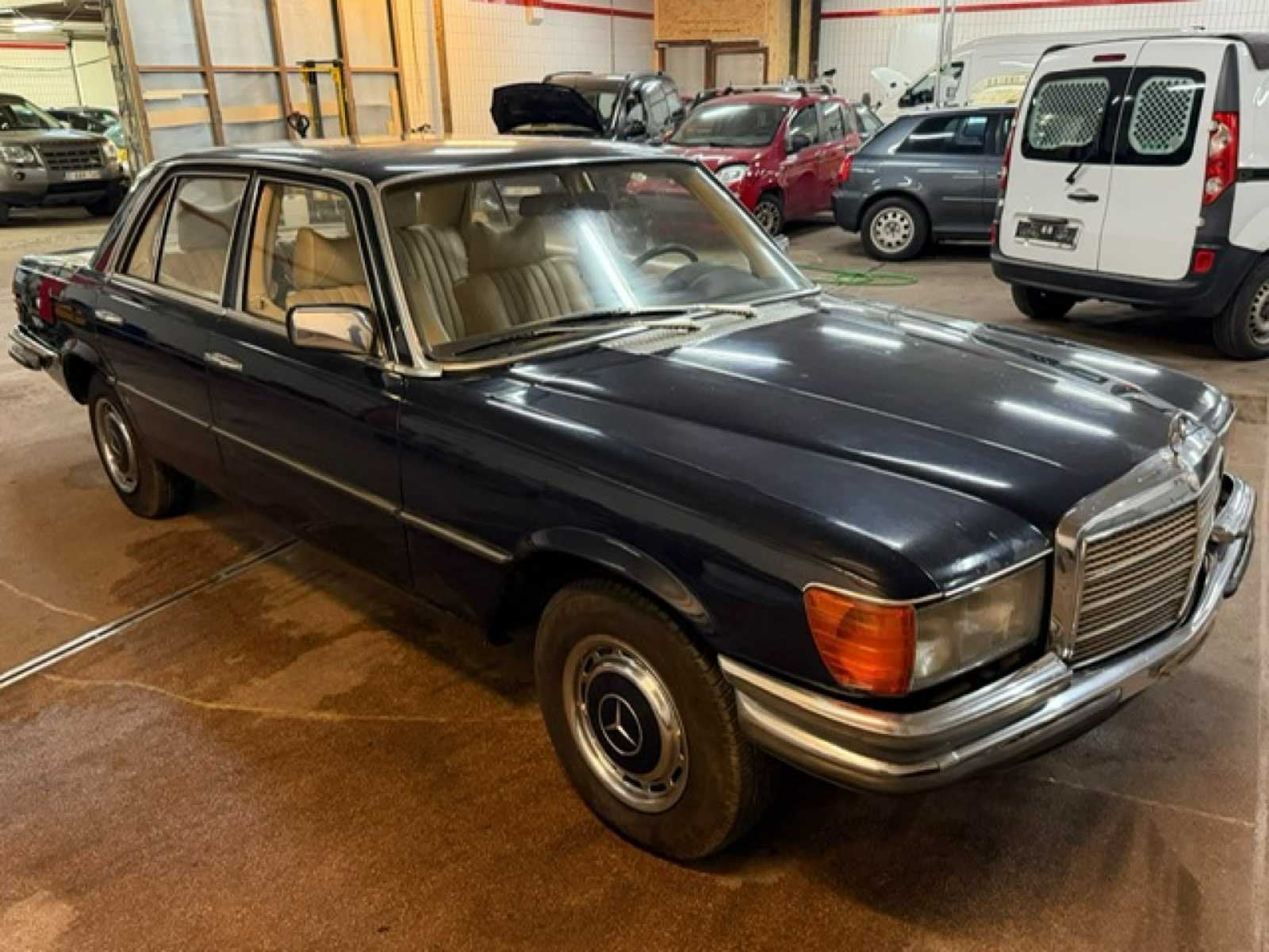 Mercedes 1977 - 289 - Voiture classique, Autos, Achat, Entreprise, Autres carburants, Autre carrosserie