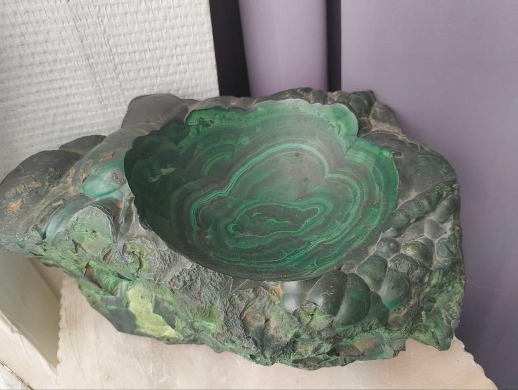 Grote en zware malachiet asbak, Verzamelen, Ophalen, Mineraal