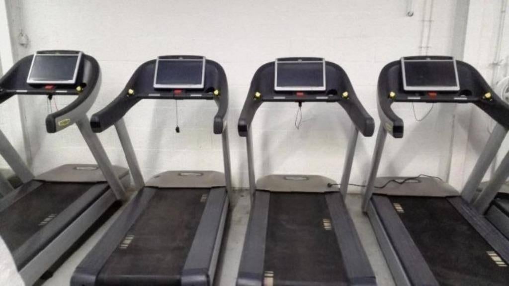 Gym inboedels Technogym /Matrix / life fitness, Sport en Fitness, Fitnessmaterialen, Ophalen, Zo goed als nieuw, Benen