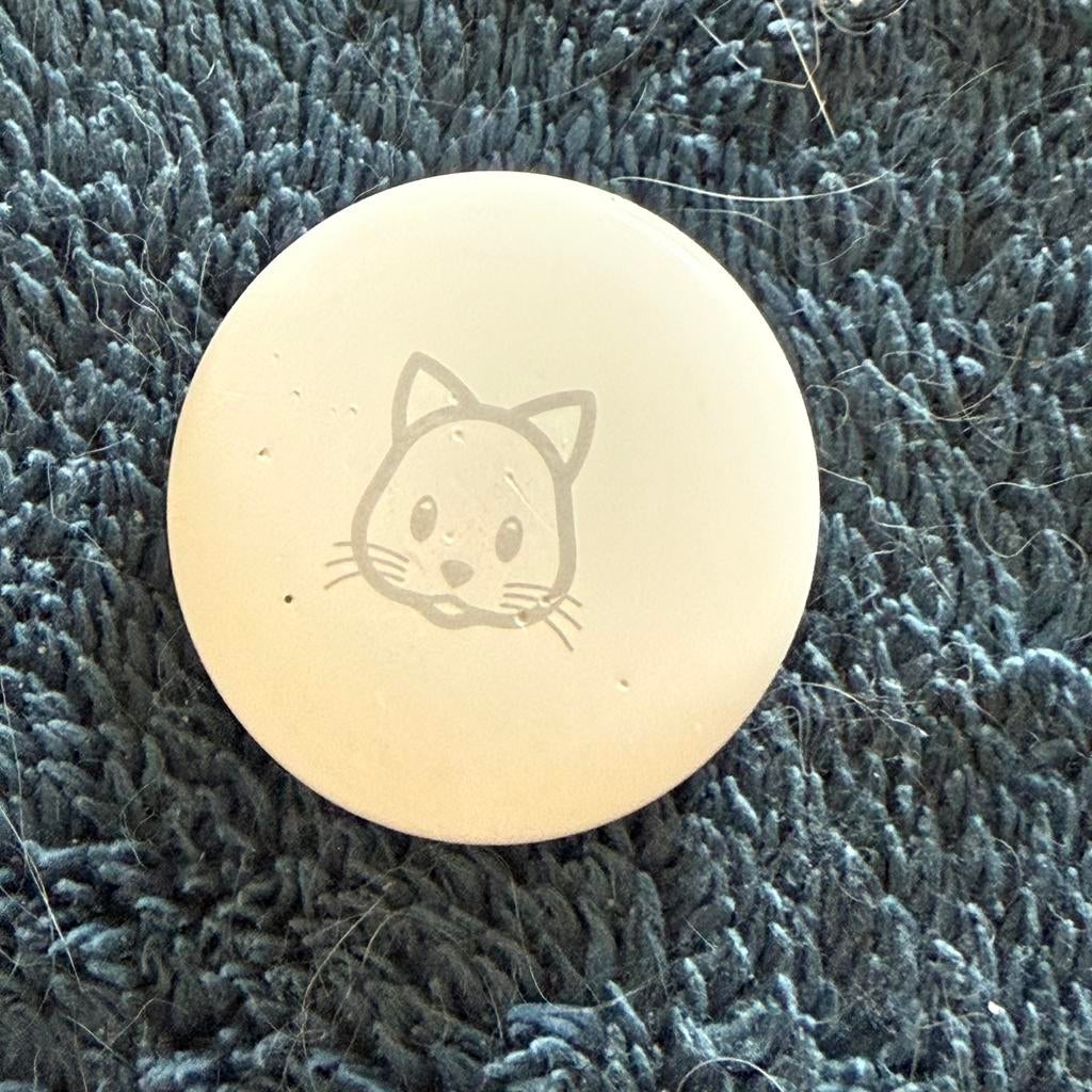 3 Apple AirTag met poes op + 1 eenhoorn - gebruikt te koop, Ophalen of Verzenden, Gebruikt, Dier of Natuur