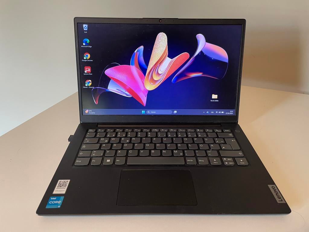 Lenovo V14 Laptop - i3 - 14 inch - SSD, Computers en Software, Windows Laptops, Ophalen of Verzenden, Zo goed als nieuw