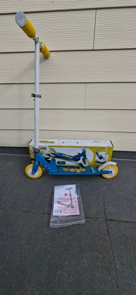 Op deze stevige step met 2 wieltjes verplaatst je, Enlèvement, Comme neuf
