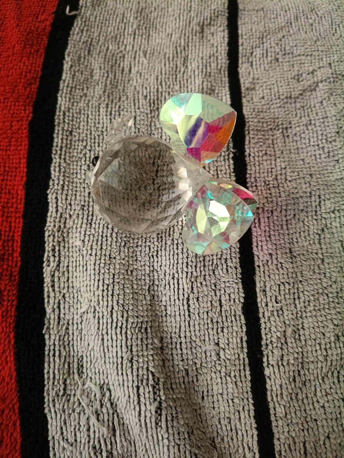 figurine en verre, Enlèvement