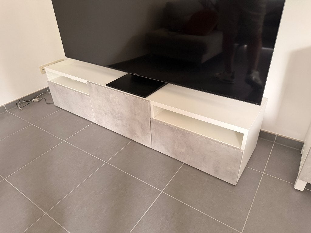 Meuble tv, Enlèvement