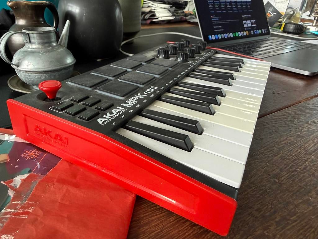 Akai Professional Mini MPK - geen kabel, Ophalen of Verzenden, Zo goed als nieuw