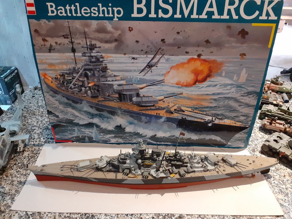 model de Bismarck, Hobby & Loisirs créatifs, Modélisme | Bateaux & Navires, Enlèvement, Utilisé, 1:200 ou moins, Revell