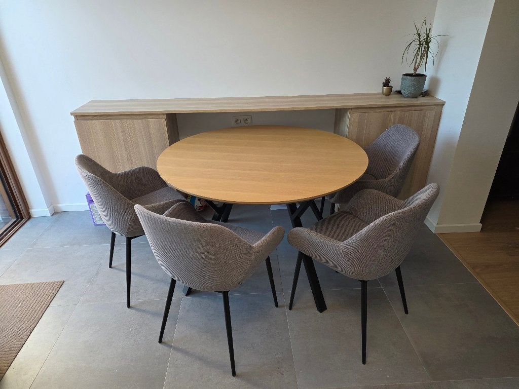 Ronde tafel met 4 stoelen, Huis en Inrichting, Tafels | Eettafels, Ophalen, Gebruikt, 100 tot 150 cm, Rond
