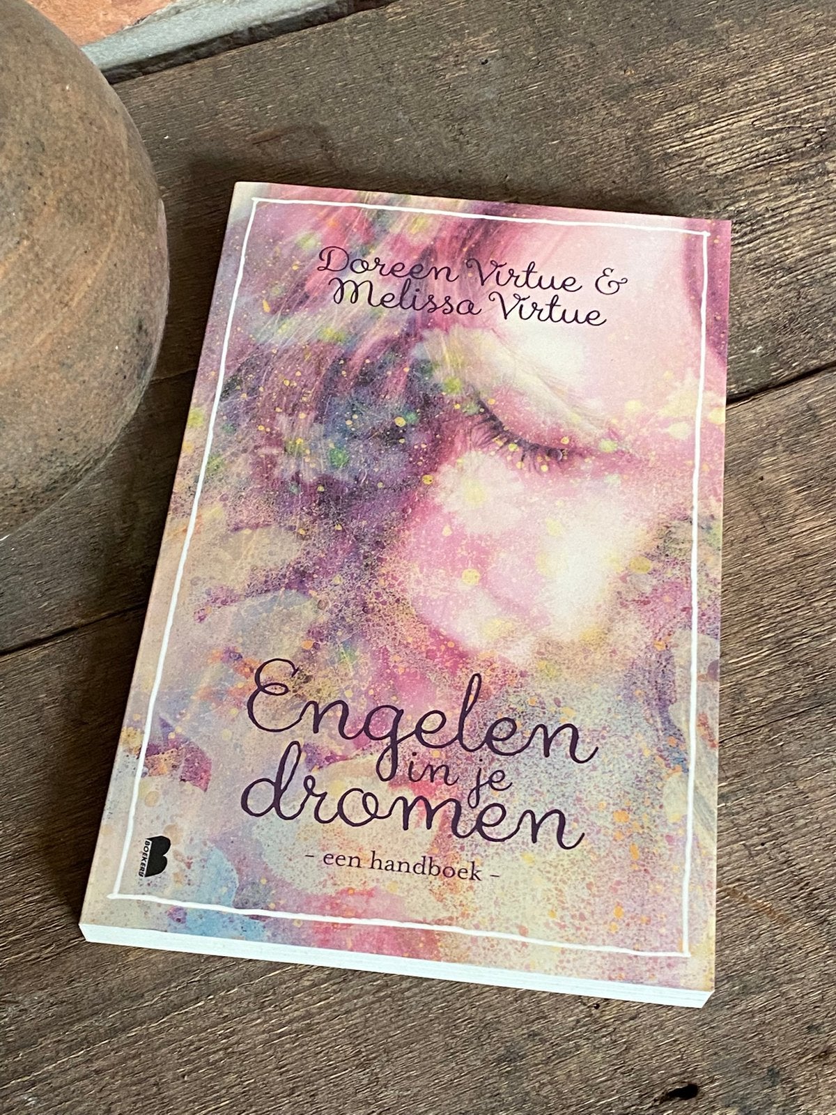 Engelen in je dromen • Doreen Virtue en Melissa Virtue, Boeken, Ophalen of Verzenden, Zo goed als nieuw