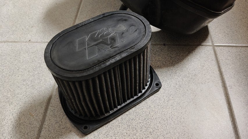 Suzuki SV650 K&N luchtfilter + airbox gen1, Ophalen of Verzenden, Gebruikt