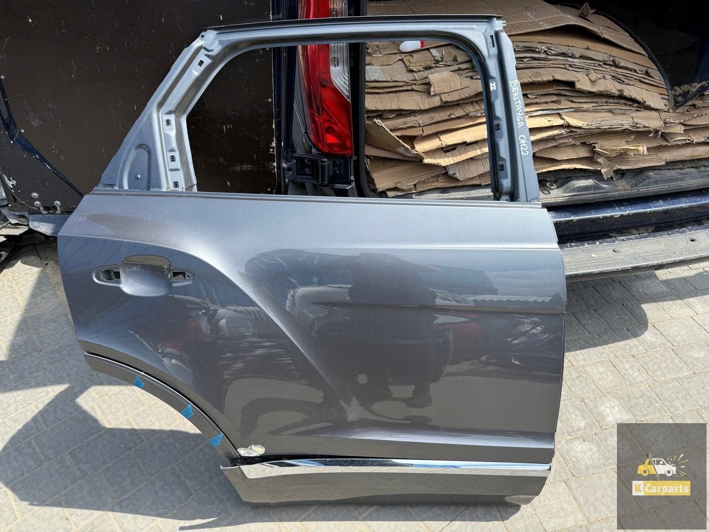 Bentley Bentayga achterdeur rechts, Auto-onderdelen, Gebruikt, Deur, Contactbentley@contact.bentleymotors.com, Bentley