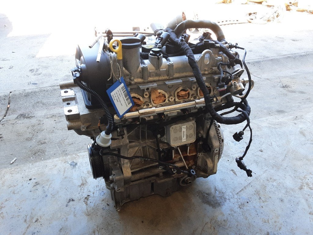 MOTEUR Volkswagen Golf VII (AUA) (01-2012/03-2021) (CYVA), Volkswagen, Mevr. I. Hauben, Utilisé, Rue de l'Espoir 34 34
4030  GRIVEGNÉE, BE